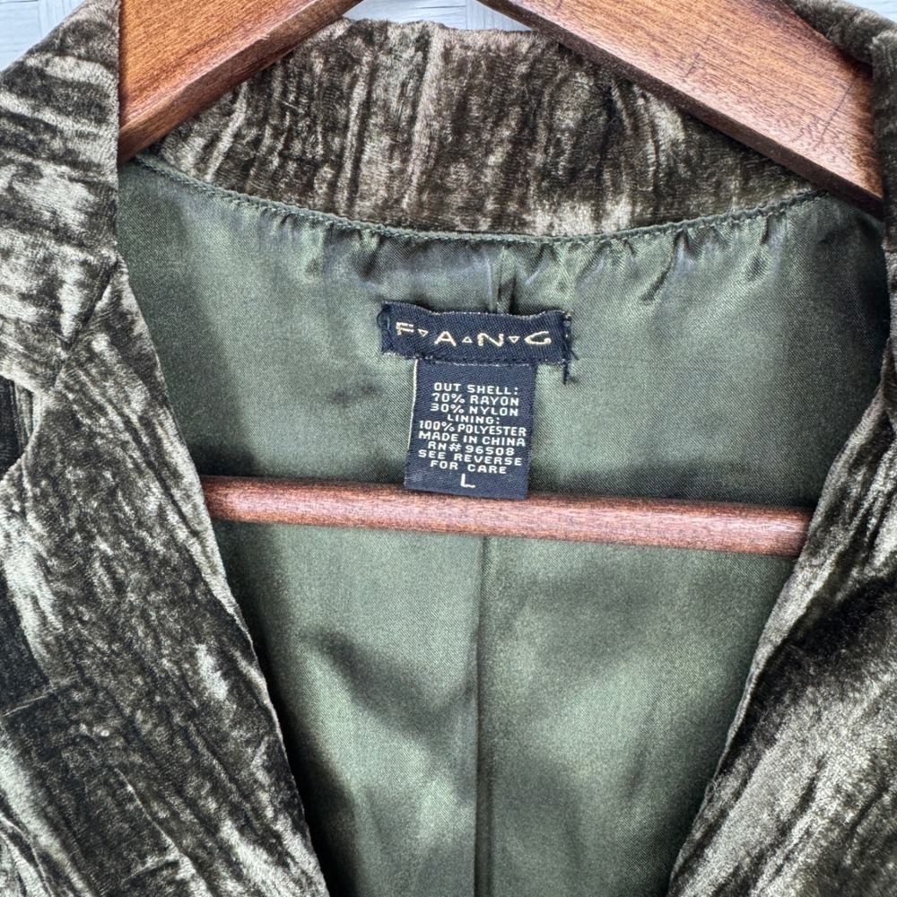 Fang Olive Green Crushed Velvet Short Sleeve Blazer Jacket Large Y2K Whimsigoth - Picture 5 of 5